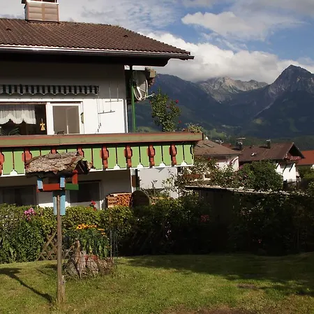 Haus Eleonore Апартаменты *